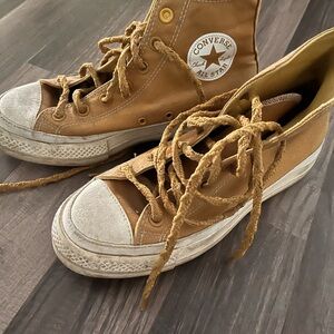 Converse High-Tops in Tan and White